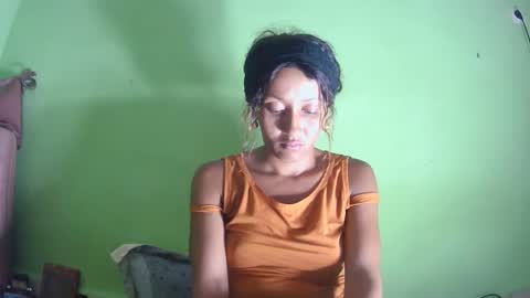 Snapshot of christine213 chatting on February 1, 2026, 6:39 pm christine213 online show from February 1, 2026, 6:39 pm