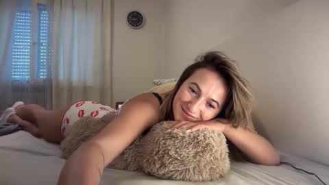 Christine online show from October 29, 2025, 1:57 pm