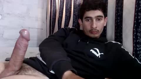 Petite Horny and chistoper  dick online show from June 9, 2026, 10:32 pm