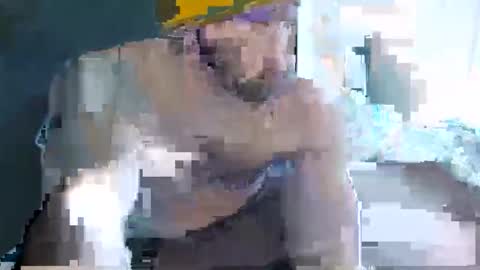 christophe_throbin online show from February 16, 2026, 6:37 pm