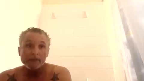 Snapshot of christopher_rain chatting on November 6, 2025, 5:19 am Christopher Rain online show from November 6, 2025, 5:19 am