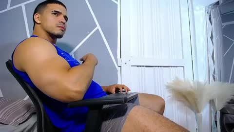 Snapshot of christopherblack_ chatting on May 29, 2026, 1:20 pm Christopher Black online show from May 29, 2026, 1:20 pm