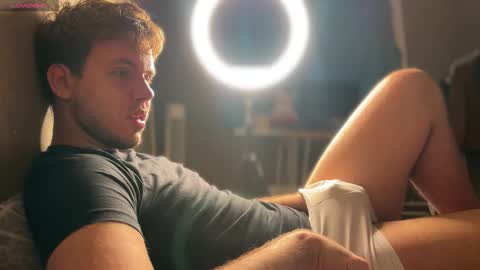 Snapshot of christophertan chatting on September 28, 2025, 11:37 am Christopher online show from September 28, 2025, 11:37 am