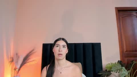 Christy online show from November 18, 2025, 6:34 pm