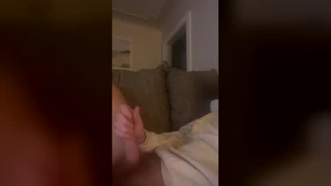 christybrinks online show from April 8, 2026, 2:11 am