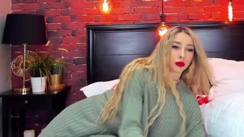 Snapshot of christyna_ross chatting on January 29, 2025, 11:46 pm christyna_ross online show from January 29, 2025, 11:46 pm
