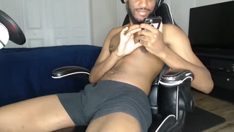 ChrisVacherx online show from October 3, 2025, 11:02 pm