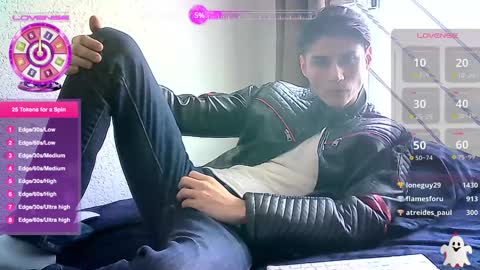 Snapshot of chrixtopherobin chatting on December 22, 2024, 8:36 pm Chrixtopherobin online show from December 22, 2024, 8:36 pm