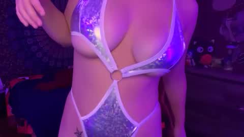 chromeheartzz online show from March 19, 2026, 3:54 am