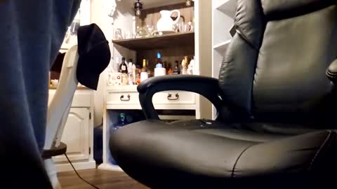 ChubbyHubby420 online show from January 13, 2025, 2:18 am