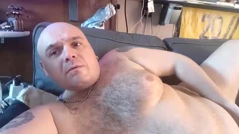 chubbyman44 online show from May 25, 2026, 10:32 am