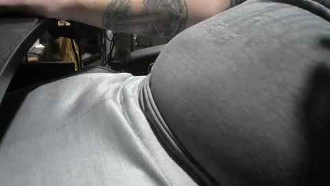 chubbyuncut5 online show from March 20, 2026, 2:16 am