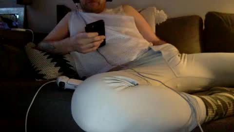 chuchujelly online show from February 25, 2025, 12:14 am