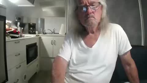 chuck3355257141 online show from July 2, 2026, 2:55 am