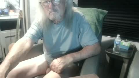 chuck3355257141 online show from July 16, 2026, 1:00 am
