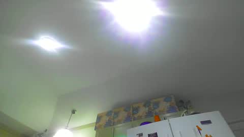 Snapshot of chuck354139 chatting on December 2, 2024, 9:35 am chuck354139 online show from December 2, 2024, 9:35 am