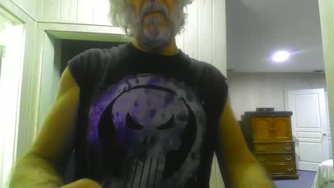 Snapshot of chuck354139 chatting on December 31, 2024, 1:04 am chuck354139 online show from December 31, 2024, 1:04 am