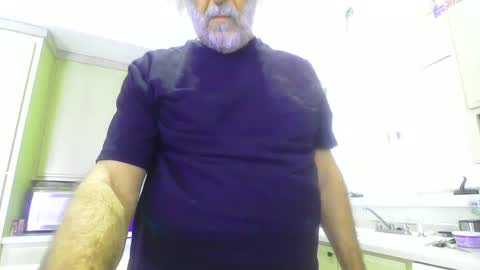 Snapshot of chuck354139 chatting on December 31, 2024, 3:31 pm chuck354139 online show from December 31, 2024, 3:31 pm