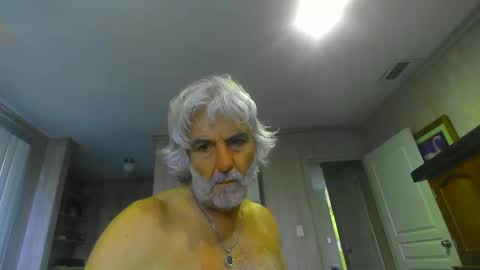 Snapshot of chuck354139 chatting on January 5, 2025, 4:59 pm chuck354139 online show from January 5, 2025, 4:59 pm