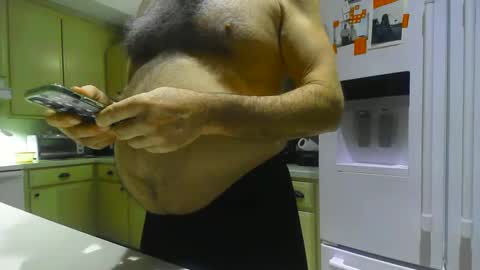 Snapshot of chuck354139 chatting on January 13, 2025, 1:02 am chuck354139 online show from January 13, 2025, 1:02 am