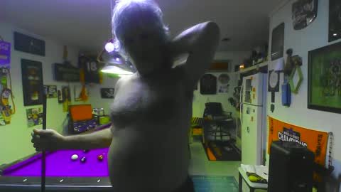 Snapshot of chuck354139 chatting on January 18, 2025, 8:10 am chuck354139 online show from January 18, 2025, 8:10 am