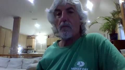 Snapshot of chuck354139 chatting on October 5, 2025, 10:51 pm chuck354139 online show from October 5, 2025, 10:51 pm