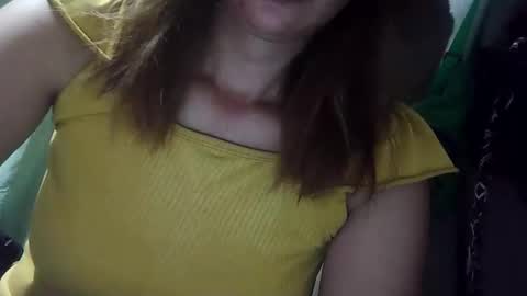 Snapshot of chuzy032094 chatting on February 25, 2026, 7:01 pm chuzy032094 online show from February 25, 2026, 7:01 pm