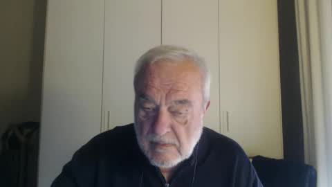 ciaoamoremio4 online show from November 5, 2025, 11:43 am