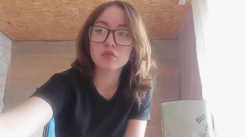Olivia online show from June 5, 2026, 10:21 am