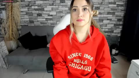 Ciindy Lovers online show from October 2, 2025, 5:20 pm