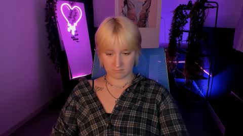 Cin Bellamy online show from September 11, 2025, 6:35 am