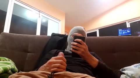 Ernesto online show from January 11, 2026, 9:14 am