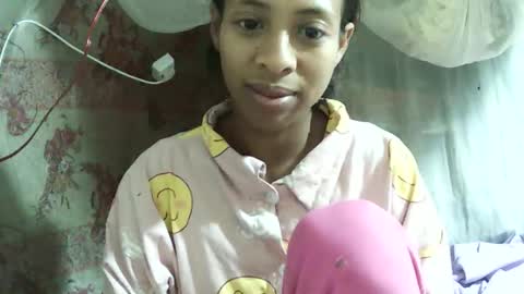 Snapshot of cindyx69 chatting on October 30, 2025, 4:14 am cindyx69 online show from October 30, 2025, 4:14 am