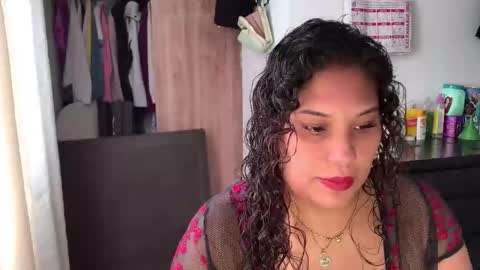 Snapshot of cinnamonpie1 chatting on January 10, 2025, 8:37 pm Carolina Smith online show from January 10, 2025, 8:37 pm