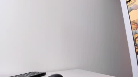 Cintia online show from November 14, 2025, 12:04 pm