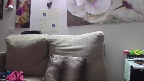 cinthia2525 online show from December 9, 2024, 7:39 pm