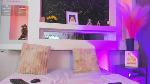 Snapshot of cinthya_mjs chatting on March 23, 2026, 12:42 pm Cinthya online show from March 23, 2026, 12:42 pm