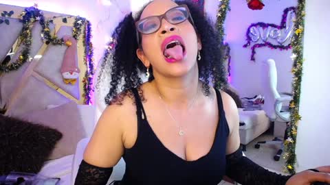 Cintia online show from December 13, 2024, 4:05 pm