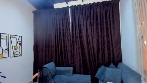  CINTIA  online show from March 8, 2025, 8:57 pm