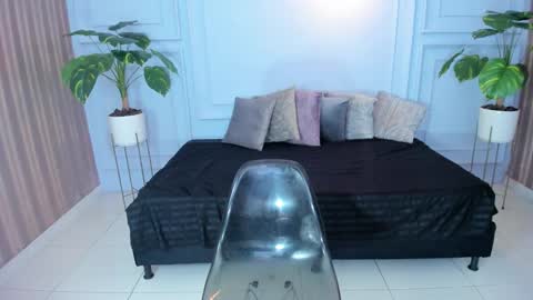  CINTIA  online show from March 25, 2026, 11:27 am