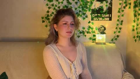 Snapshot of citruska chatting on November 10, 2025, 3:44 pm karina online show from November 10, 2025, 3:44 pm