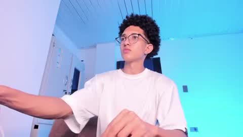 cj_davis1 online show from June 21, 2026, 2:47 am