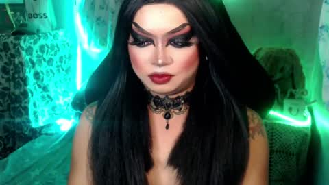 QUEEN CESS online show from July 15, 2026, 6:35 pm