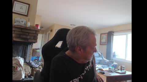 cjscout online show from October 9, 2025, 9:46 pm