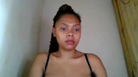 ckamilla45 online show from November 25, 2025, 3:50 am