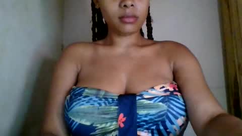 ckamilla45 online show from November 27, 2025, 11:34 am