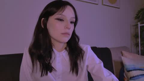 Claire Bennett online show from April 11, 2026, 1:10 am