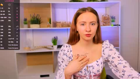 Snapshot of claire_soft chatting on September 15, 2025, 8:25 am Claire online show from September 15, 2025, 8:25 am