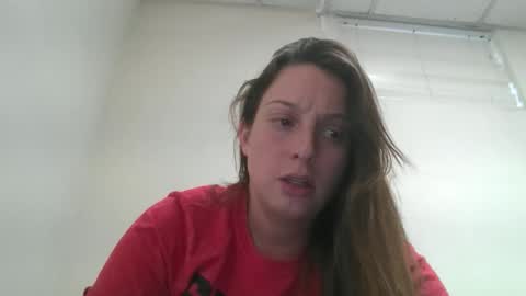 Snapshot of clairebearx3 chatting on November 12, 2025, 4:51 pm clairebearx3 online show from November 12, 2025, 4:51 pm