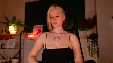 Claire online show from July 28, 2026, 8:52 pm